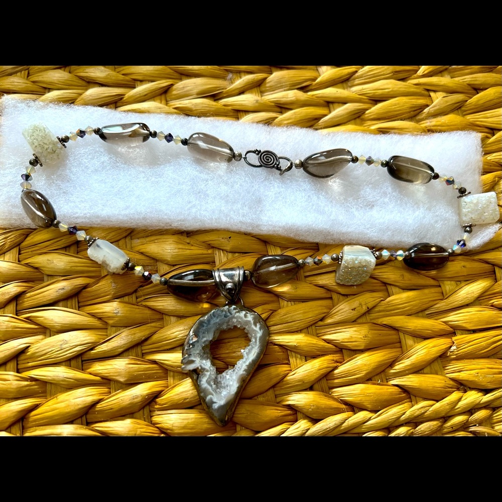 She’ll beach necklace